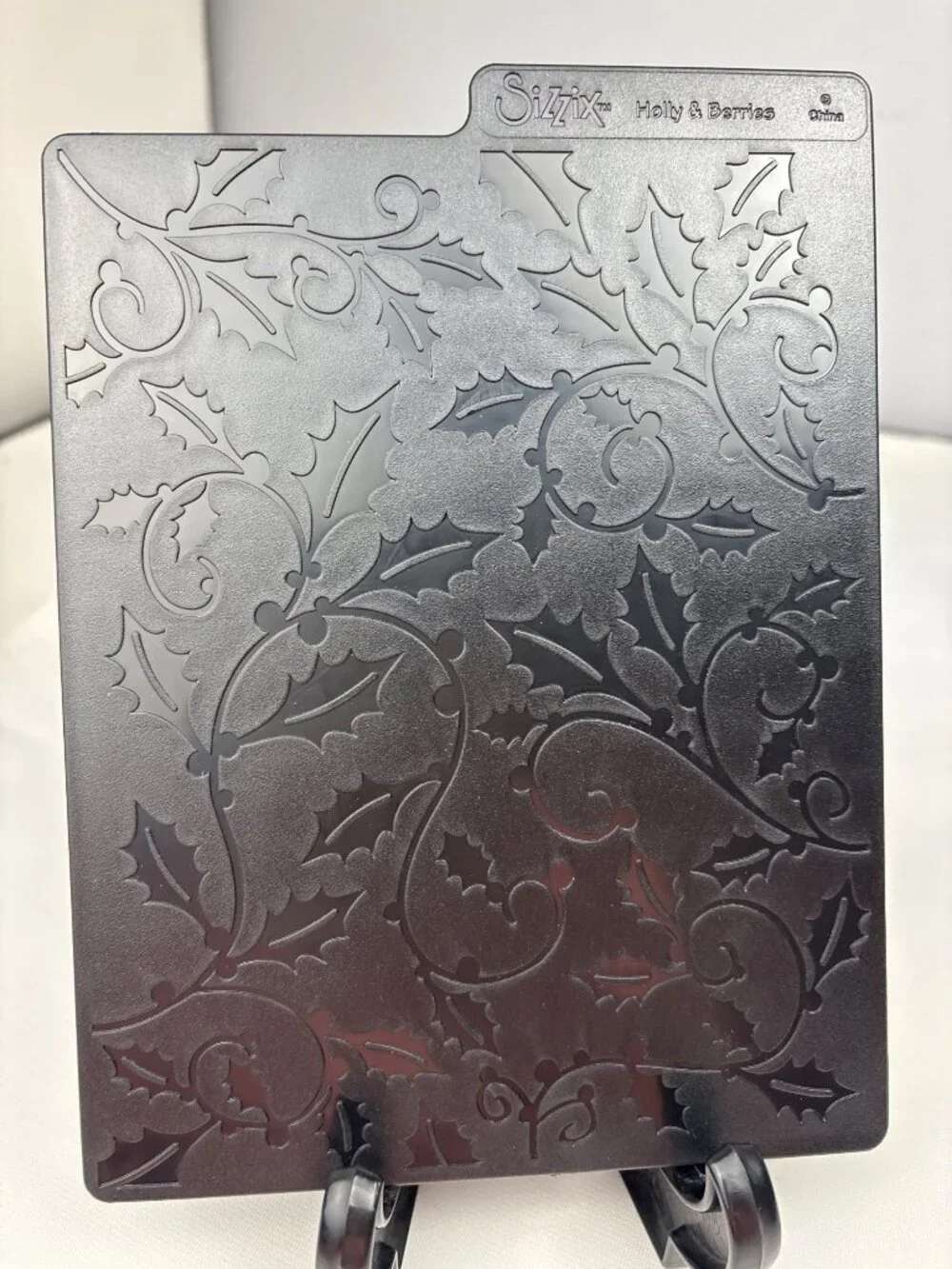 Sizzix Embossing Plate Wishes & Kisses-Holly & Berries Crafting 5
